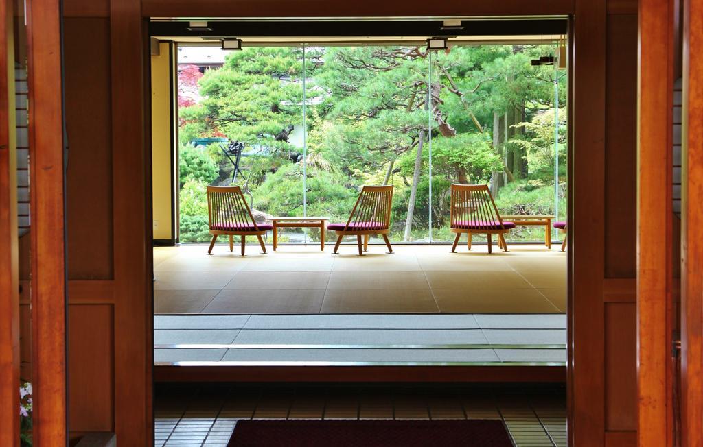 Hohoemino Kuyufu Tsuruya Tendō Luaran gambar